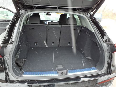 Certified 2025 Audi Q5 Premium Plus w/ Premium Plus image 13