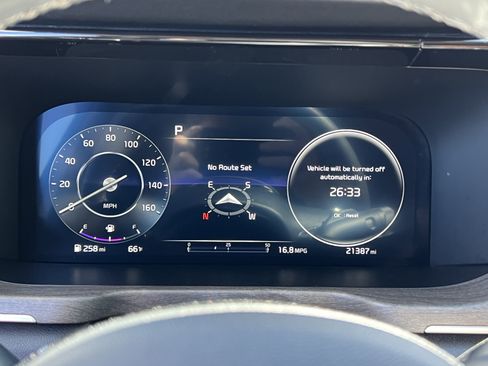 Used 2023 Kia Sorento SX Prestige image 21