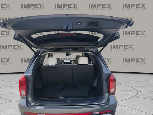 Used 2024 Hyundai Palisade Limited image 27