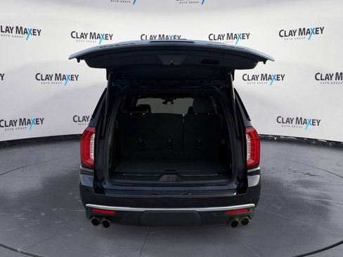 Used 2023 GMC Yukon Denali image 16