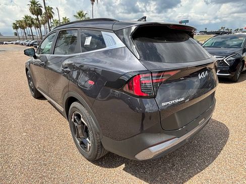 New 2026 Kia Sportage EX w/ EX Panorama Roof Package image 5