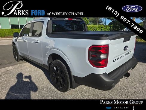 Used 2026 Ford Maverick Lariat w/ Black Appearance Package image 3