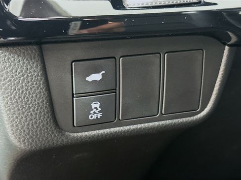 Used 2023 Honda CR-V EX-L image 17