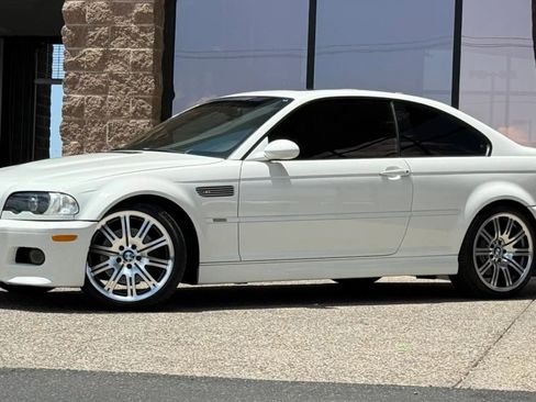Used 2005 BMW M3 Coupe RWD image 3