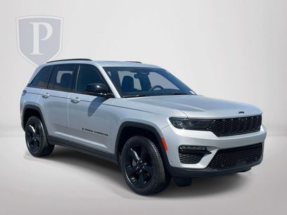 Used 2025 Jeep Grand Cherokee Limited w/ Luxury Tech Group II