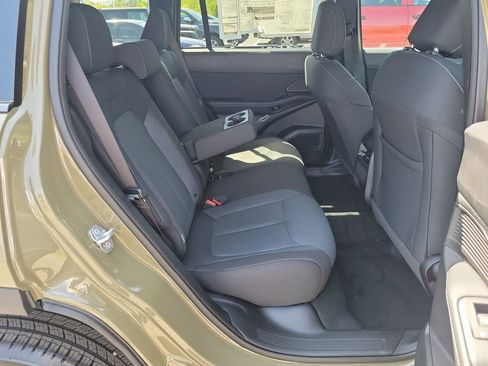 New 2026 Jeep Cherokee Laredo AWD/4WD image 36