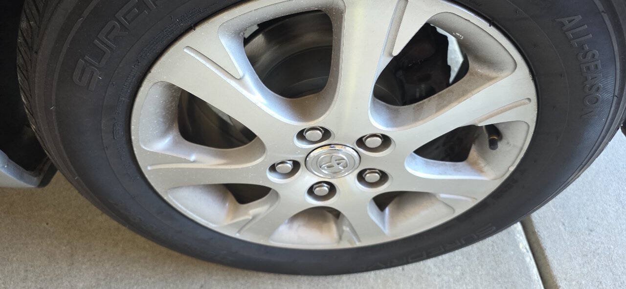 Used 2005 Toyota Camry LE FWD image 22