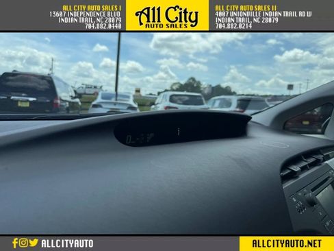 Used 2012 Toyota Prius Three FWD image 34