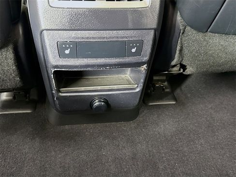 Used 2018 Lexus RX 450hL image 29