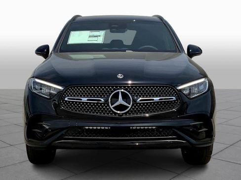 New 2025 Mercedes-Benz GLC 300 image 3