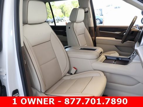 Used 2021 GMC Yukon Denali image 21
