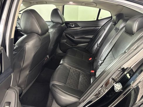 Used 2020 Nissan Maxima Platinum w/ Sport Mat Group FWD image 19