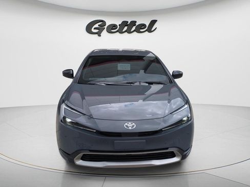 New 2026 Toyota Prius Plug-In Hybrid image 8