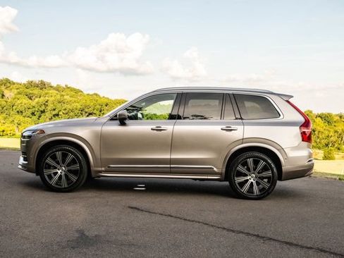 Used 2023 Volvo XC90 B6 Ultimate AWD/4WD image 5