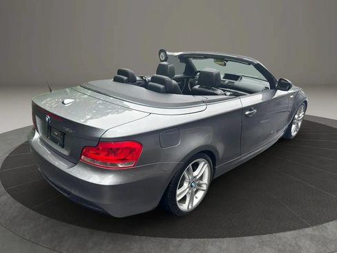 Used 2013 BMW 135i Convertible RWD image 21