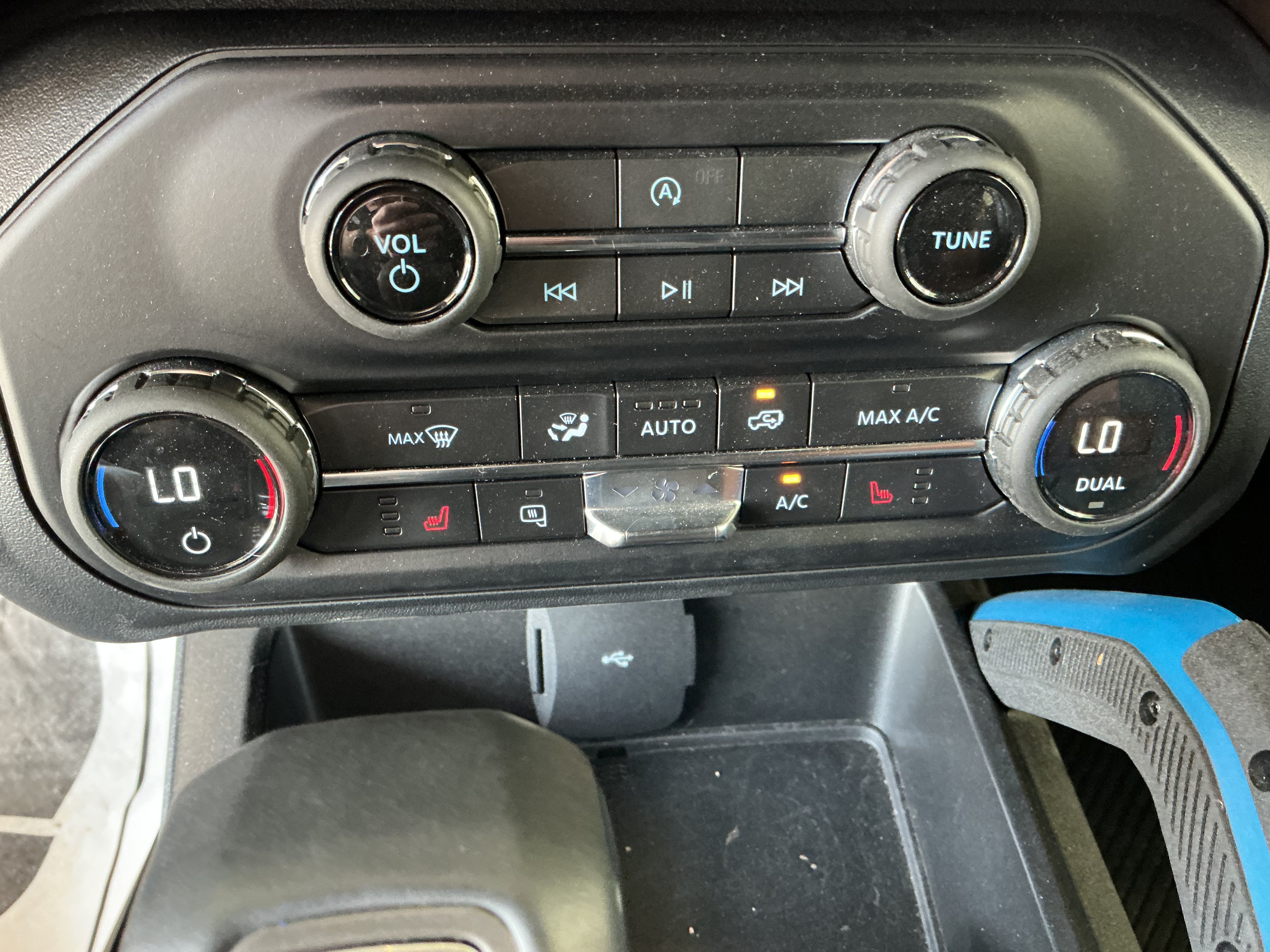 Used 2021 Ford Bronco Outer Banks w/ Sasquatch Package AWD/4WD image 14