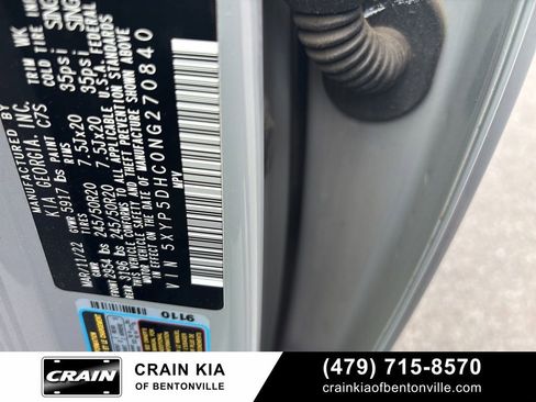 Used 2022 Kia Telluride SX w/ SX Prestige Package image 10