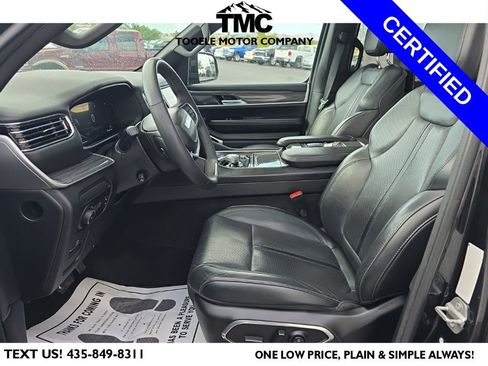 Used 2022 Jeep Wagoneer Series III w/ Premium Group I image 10