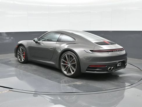 Used 2024 Porsche 911 Carrera S RWD image 3
