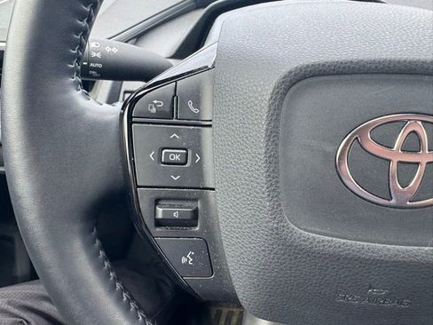 Used 2023 Toyota Prius XLE FWD image 18