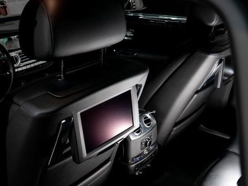 Used 2016 Rolls-Royce Ghost image 20