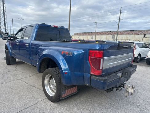 Used 2022 Ford F450 Platinum w/ FX4 Off-Road Package image 6