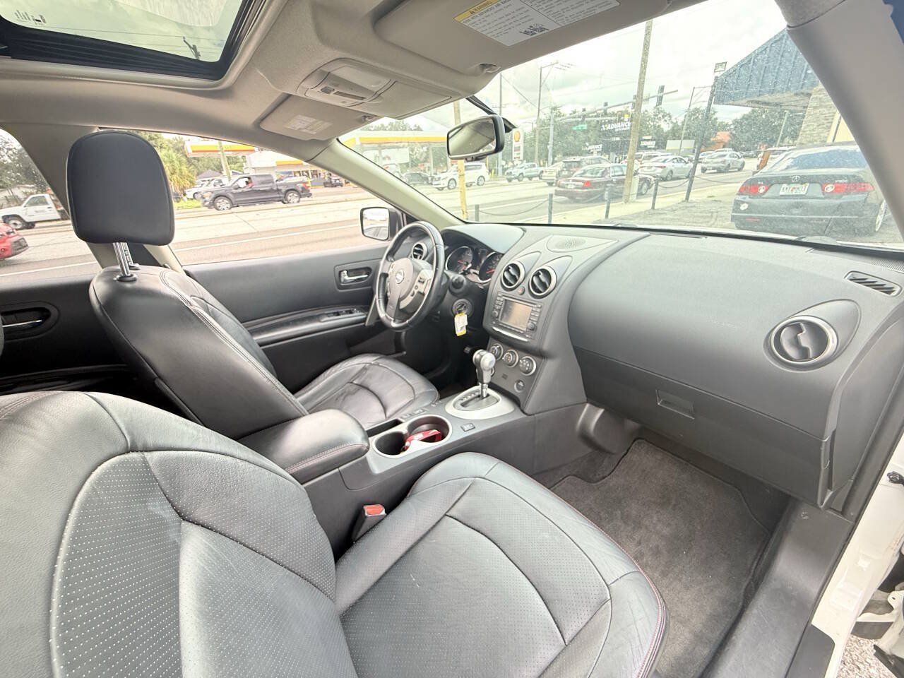 Used 2012 Nissan Rogue SL FWD image 17