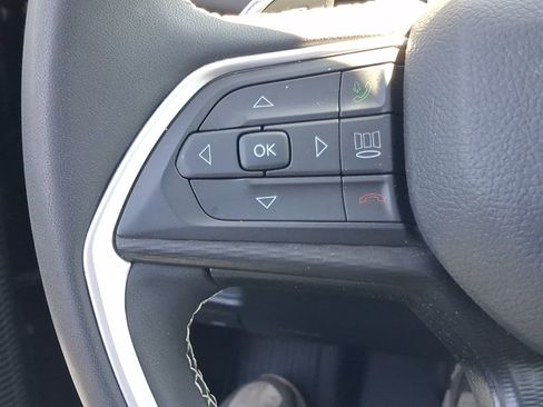 Certified 2023 Jeep Grand Cherokee Laredo X AWD/4WD image 27