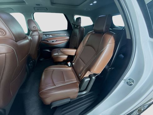 Used 2018 Buick Enclave Avenir w/ Avenir Technology Package FWD image 25