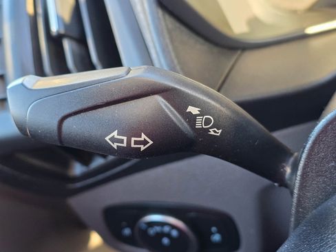 Used 2022 Ford Transit Connect XL image 21