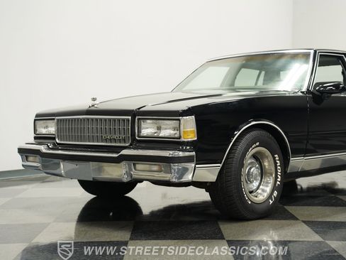 Used 1989 Chevrolet Caprice Classic image 18