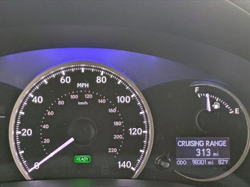 Used 2016 Lexus CT 200h image 11