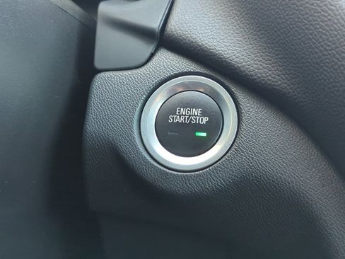 Used 2024 Chevrolet Equinox LT image 25