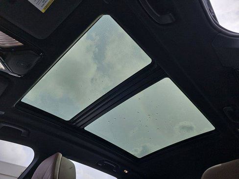 Used 2023 BMW X5 xDrive45e w/ Executive Package image 30