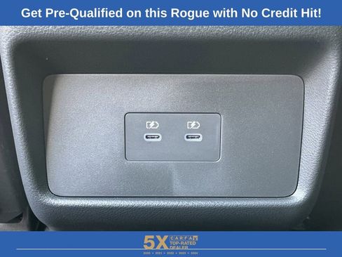 Used 2025 Nissan Rogue SL image 21