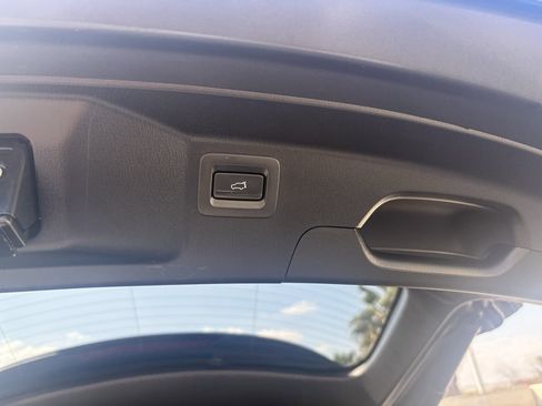 Used 2023 MAZDA CX-9 Grand Touring image 18