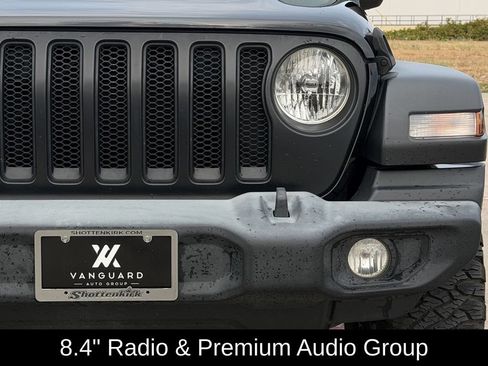Used 2022 Jeep Wrangler Unlimited Sport w/ Sun And Sound Package AWD/4WD image 4