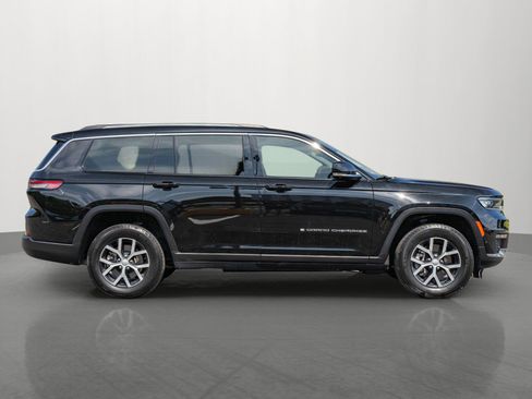 Used 2023 Jeep Grand Cherokee L Limited w/ Luxury Tech Group II AWD/4WD image 8