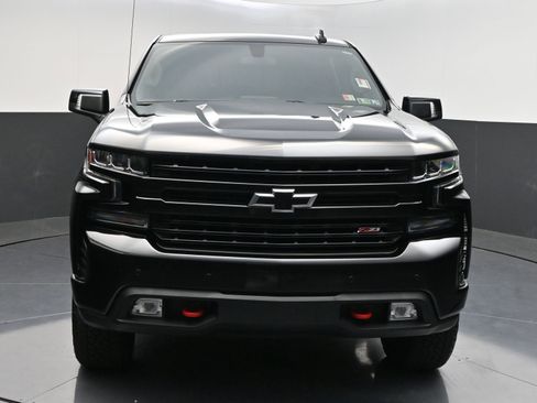 Used 2020 Chevrolet Silverado 1500 LT Trail Boss AWD/4WD image 2