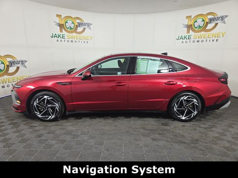 Used 2024 Hyundai Sonata SEL w/ Convenience Package FWD image 6