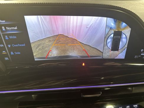 Used 2024 Cadillac Escalade Sport image 25