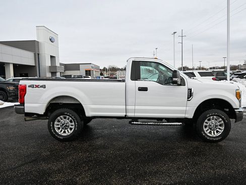 Used 2017 Ford F250 XL w/ STX Appearance Package image 3