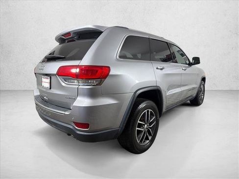 Used 2017 Jeep Grand Cherokee Limited AWD/4WD image 5