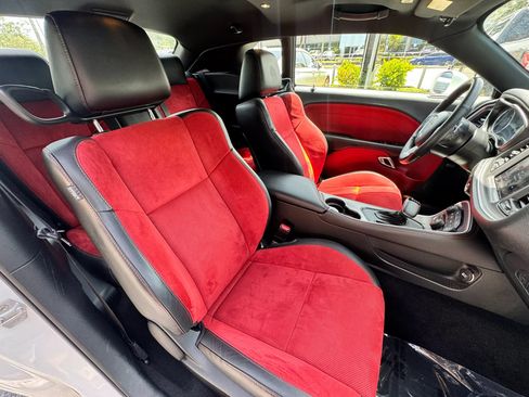 Used 2019 Dodge Challenger R/T w/ Plus Package RWD image 17