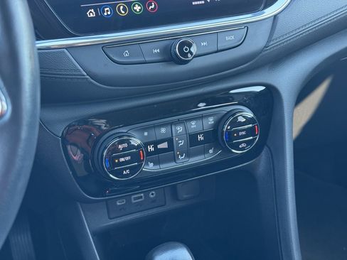 Used 2023 Buick Encore GX Select w/ Sport Touring Package image 33