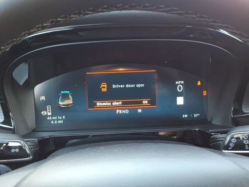 New 2026 Lincoln Corsair Premiere AWD/4WD image 15
