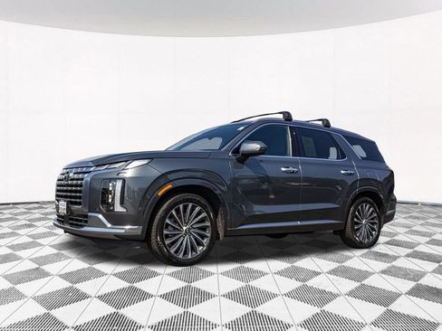 Used 2023 Hyundai Palisade Calligraphy w/ Cargo Package AWD/4WD image 6