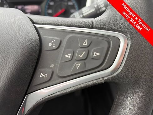 Used 2018 Chevrolet Equinox LS FWD image 12