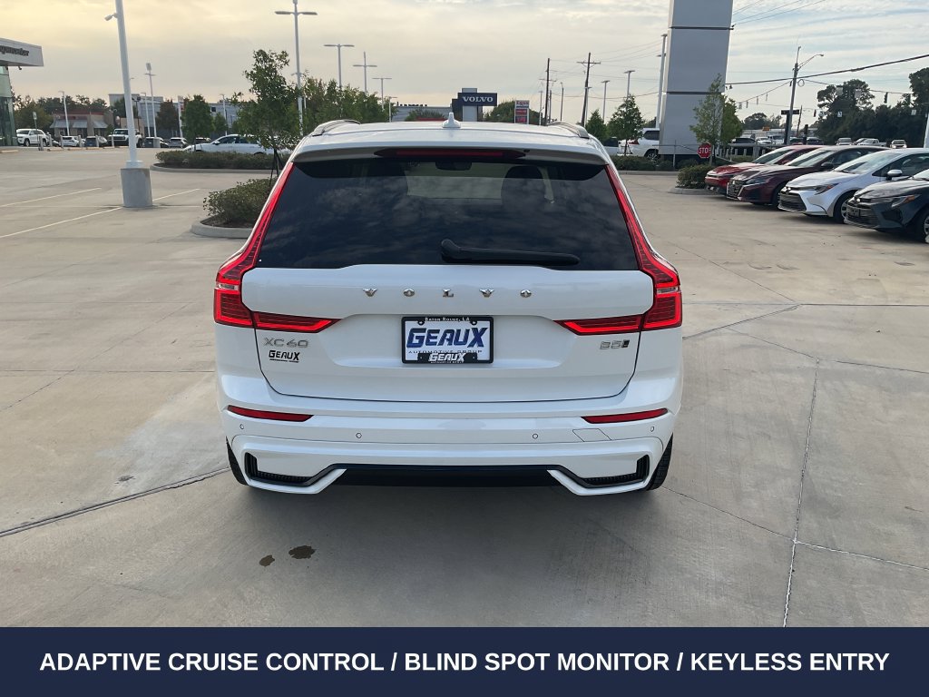 Used 2024 Volvo XC60 B5 Plus w/ Climate Package AWD/4WD image 6