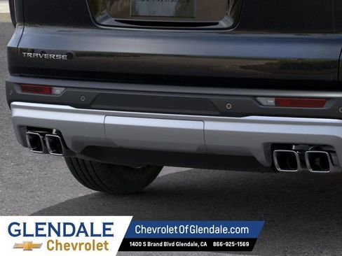 New 2026 Chevrolet Traverse LT w/ Driver Confidence Package FWD image 14